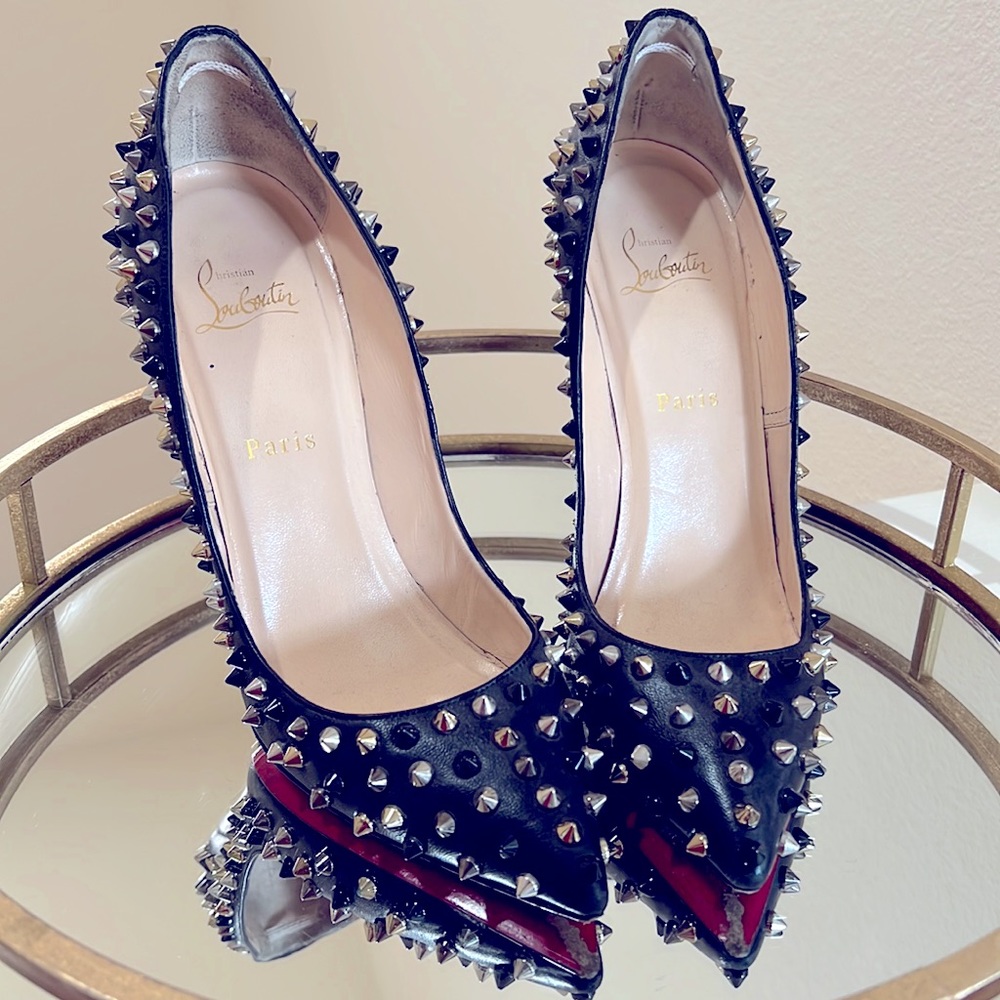 Christian Louboutin Studded Pigalle Pumps
Size 39.5